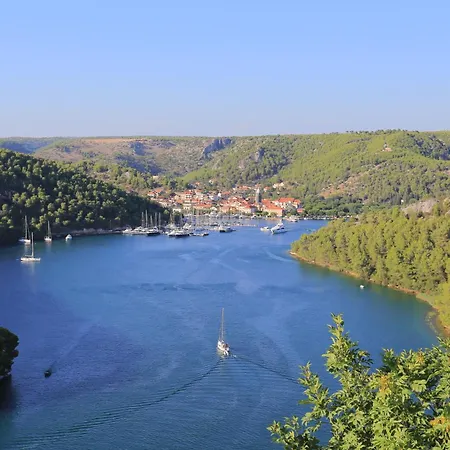 Holiday Home With Hot Tub Skradin, Krka - 22449